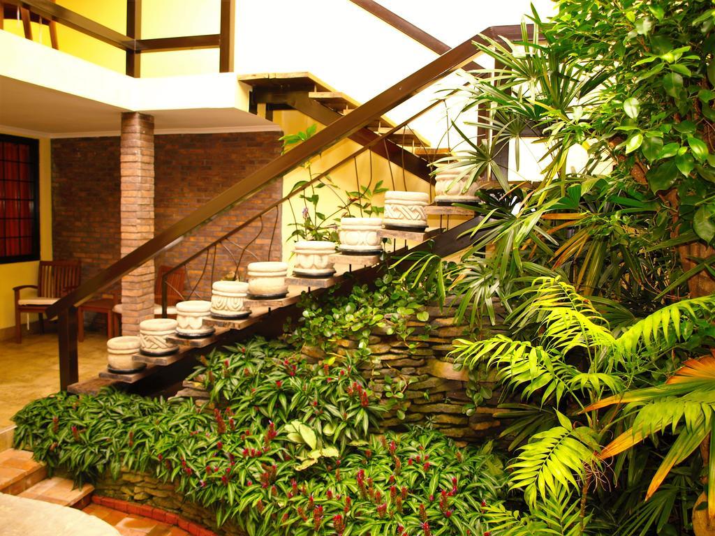 Hotel The Palm House Inn San José Dış mekan fotoğraf